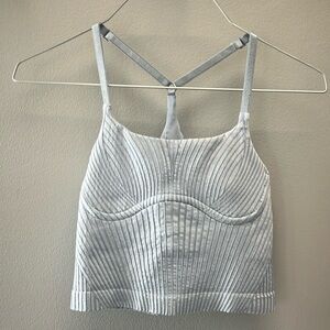 Lulu crop top